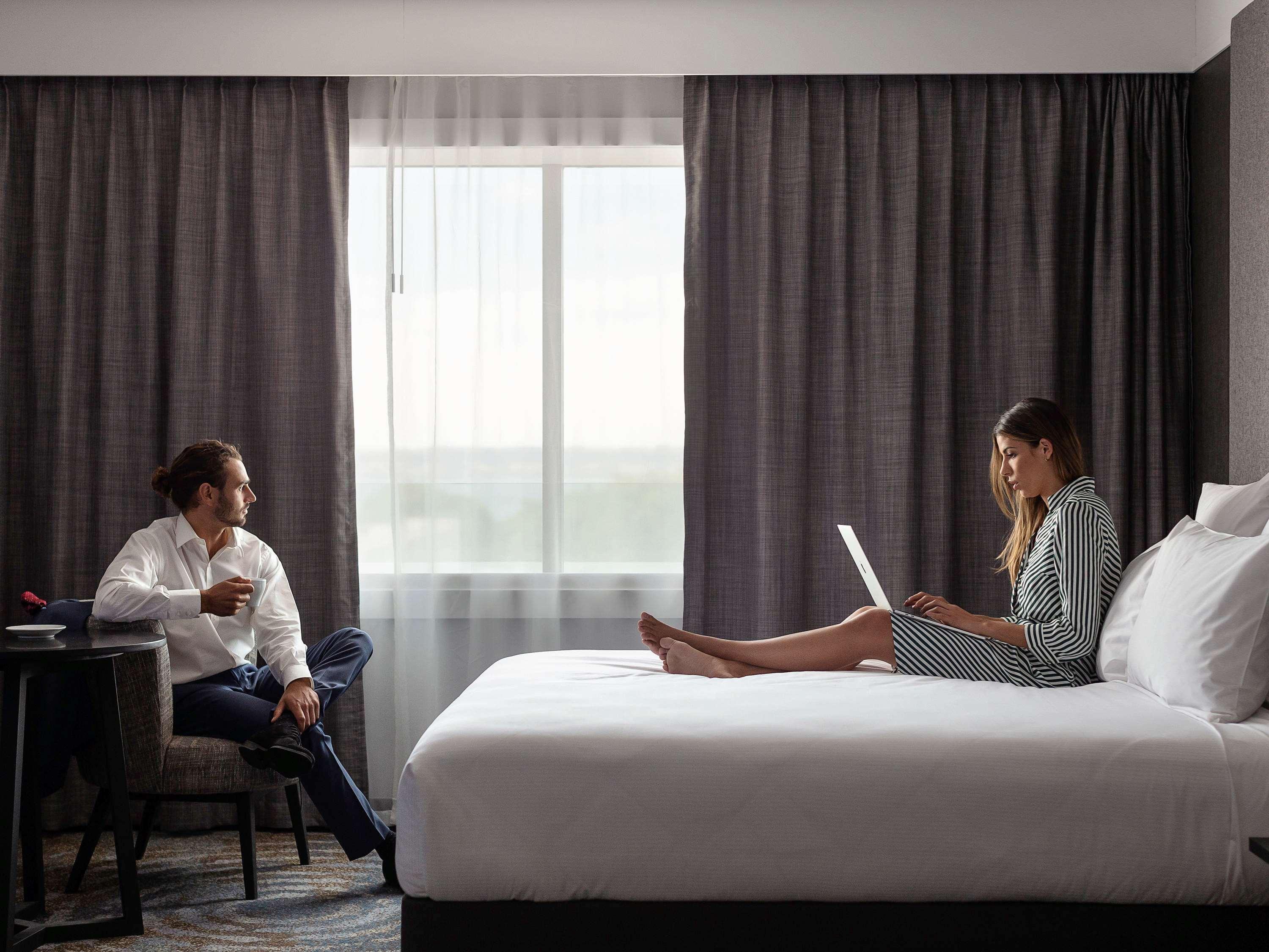 ホテル プルマン ロトルア エクステリア 写真 A room at the hotel